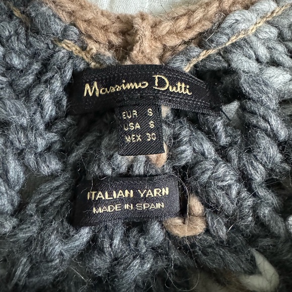 MASSIMO DUTTI SIZE SMALL CROCHET PONCHO ITALIAN YARN ALPACA WOOL BLEND FRING - Picture 8 of 10